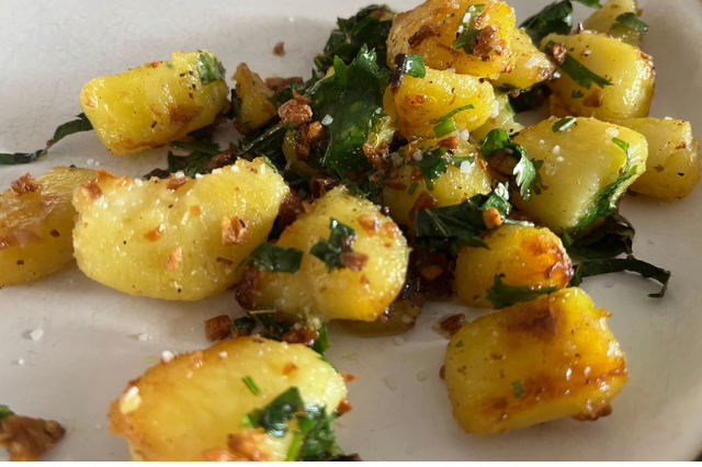 Roasted Potatoes with Garlic, Mint and Cilantro