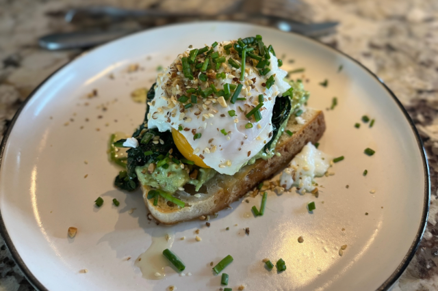 Avocado Toast w/Poached Egg and Sautéed Spinach